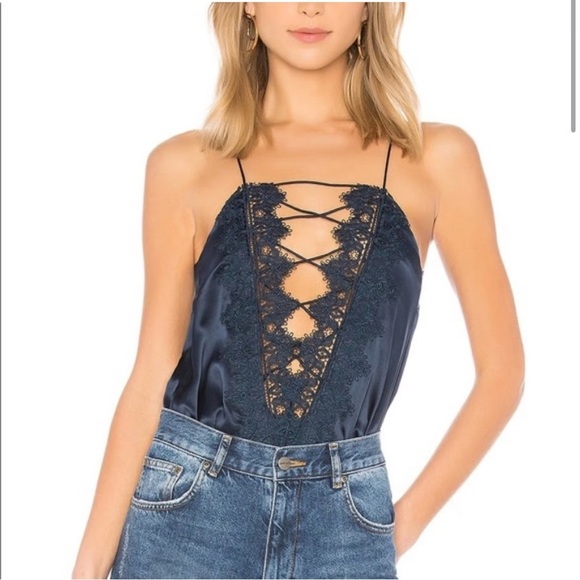 Cami NYC Tops - NWT Elegant navy Lace top